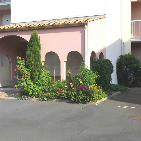 2 Bedroom For 6